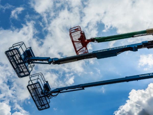 Гидравлический ножничный подъемник